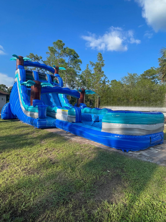 Cayman Crush 18' Dual Lane Waterslide